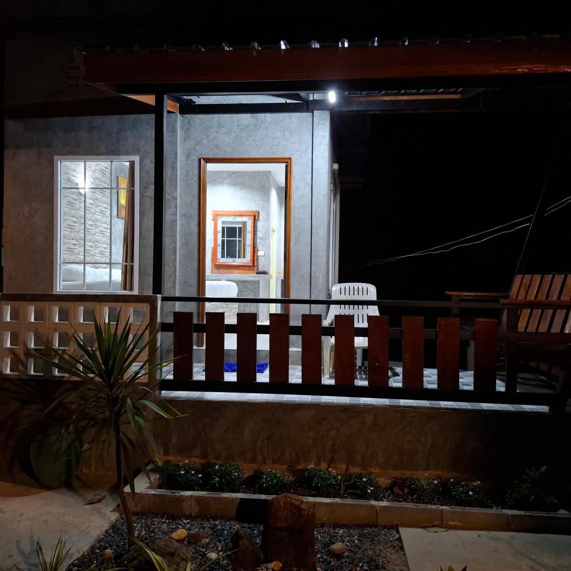 Lanta Valom Buri Villa Ko Lanta Exterior foto